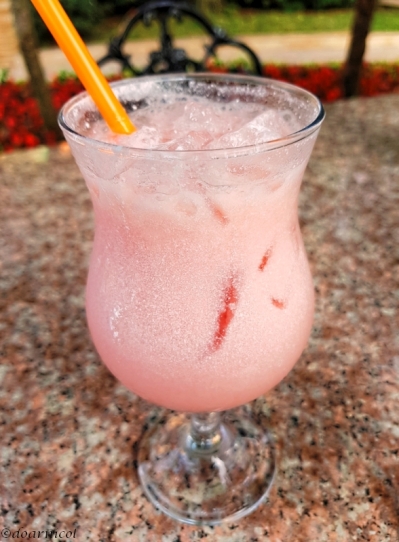 pink delight... a coconut kiss